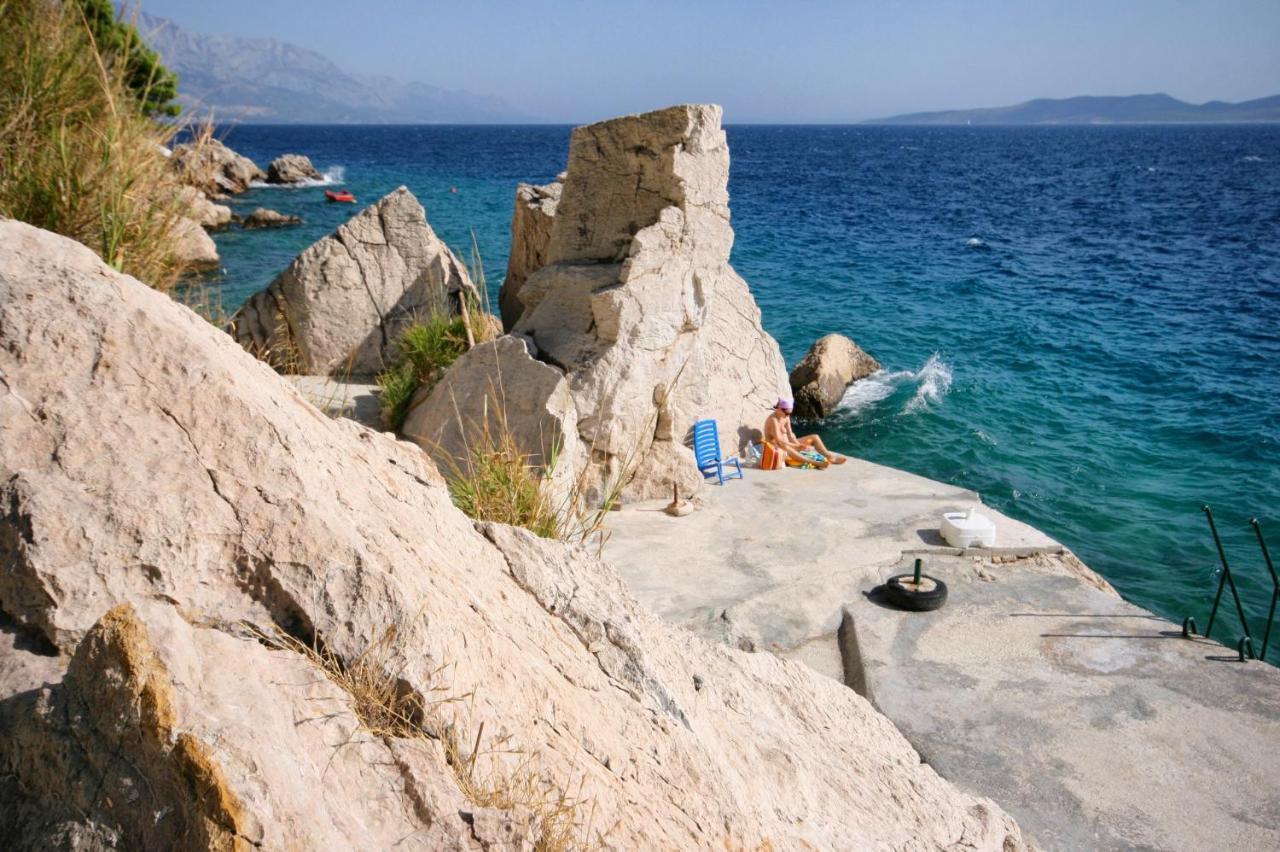 Apartments By The Sea Mimice, Omis - 14230 Bagian luar foto