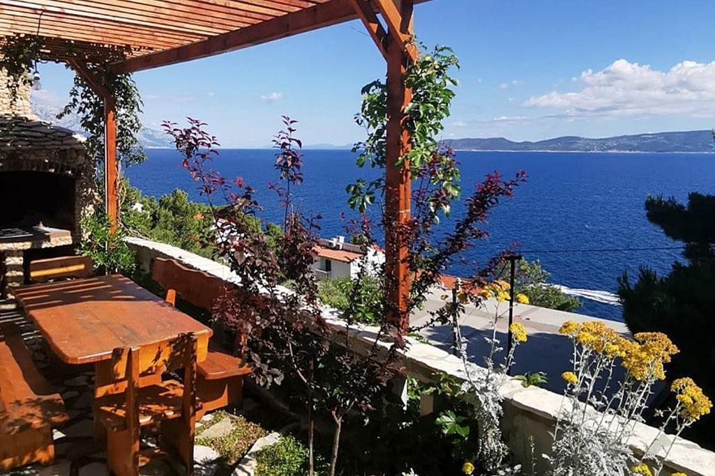 Apartments By The Sea Mimice, Omis - 14230 Bagian luar foto